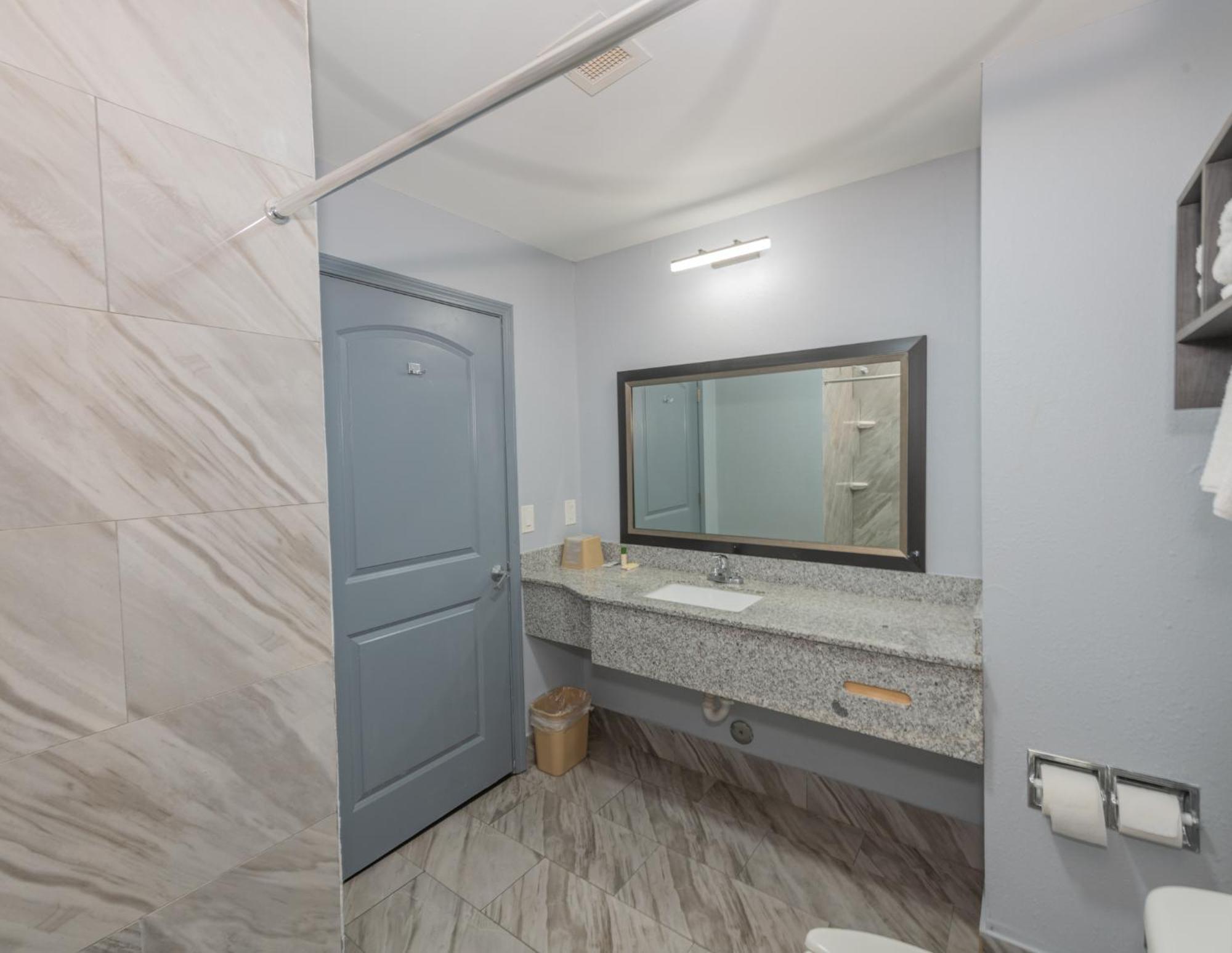 Jamestown Inn & Suites Riverdale Luaran gambar