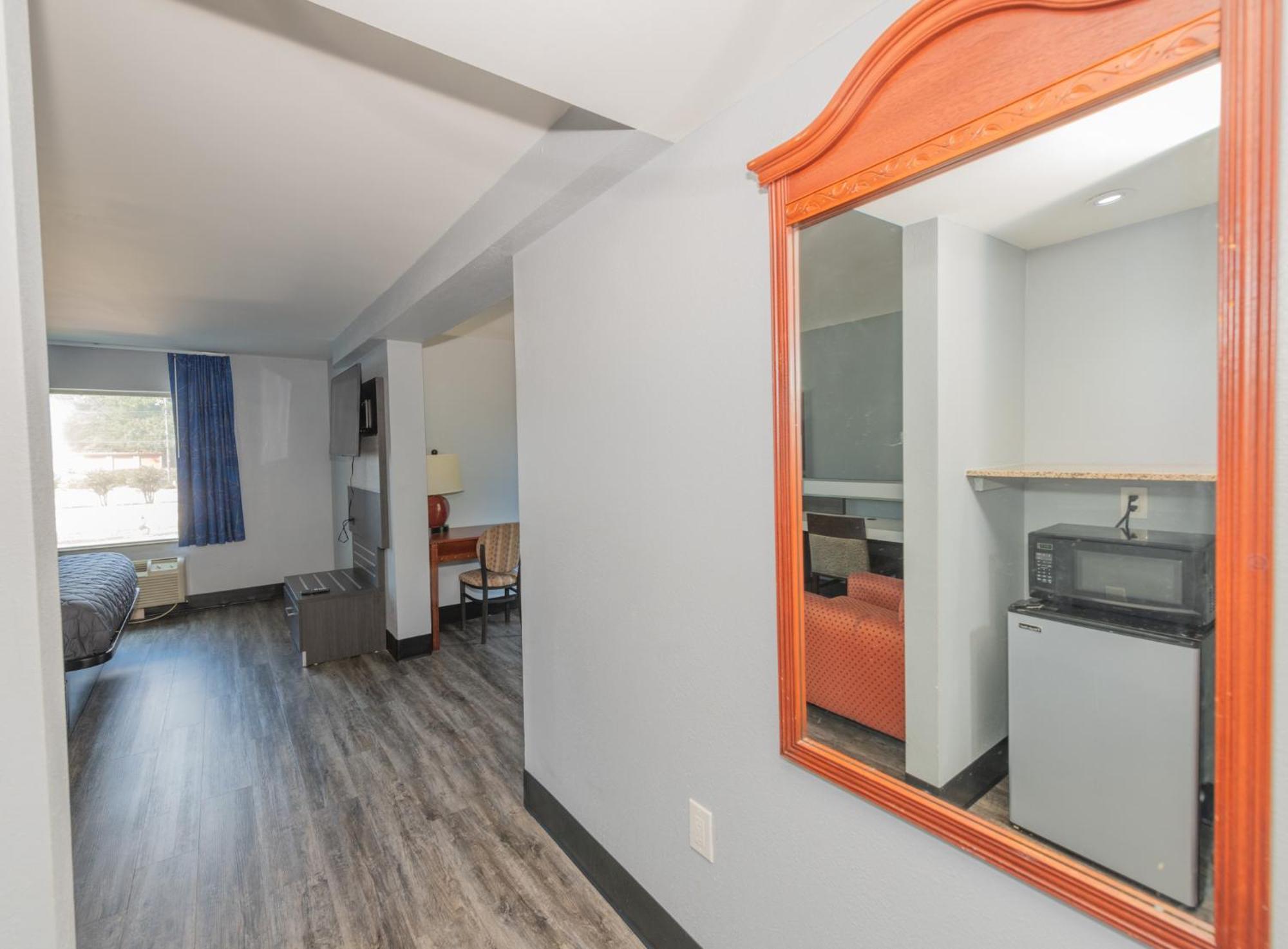 Jamestown Inn & Suites Riverdale Luaran gambar